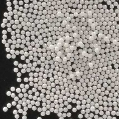 0.1 - densidad a granel de pulido 3.7g/cm3 de los medios de la circona de 50m m para el mineral no-metálico
