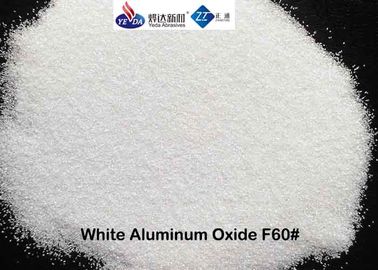 El óxido de aluminio de la pureza elevada 99,2% que arruinaba medios blanco fundió el alúmina para el tratamiento previo