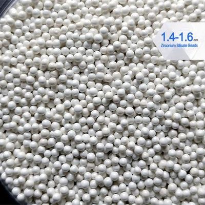 densidad a granel de las gotas del silicato de circonio del blanco 65 del tamaño de 1.4-1.6m m 4 g/cm3 para la pintura/las capas